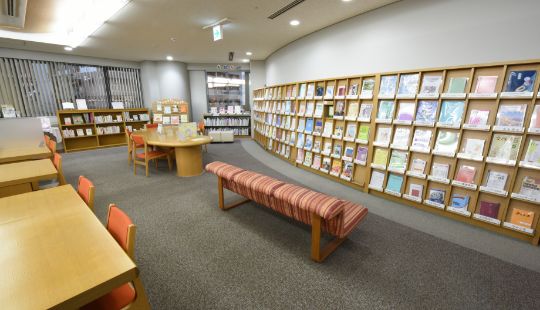 情報ライブラリー 画像1